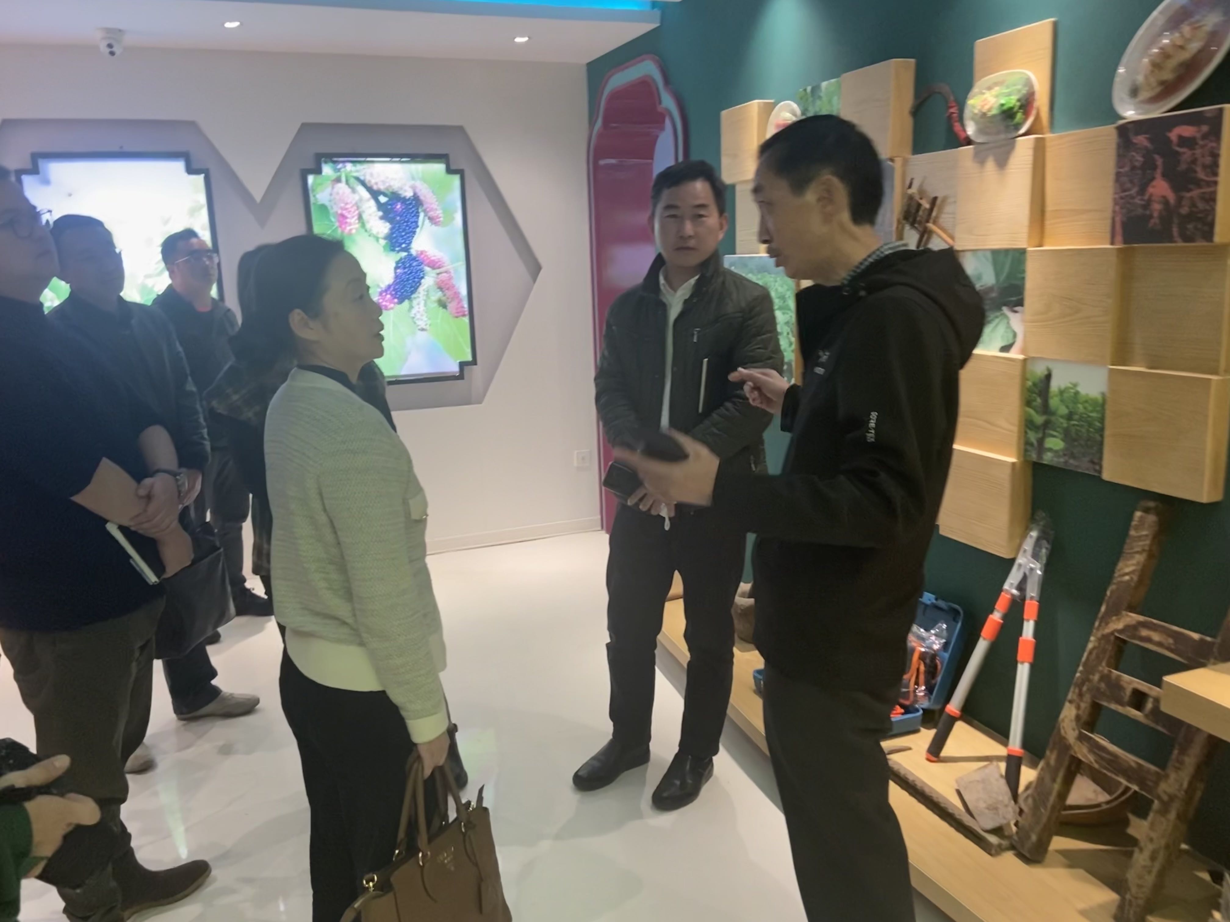 四川种业集团赴西昌调查调研