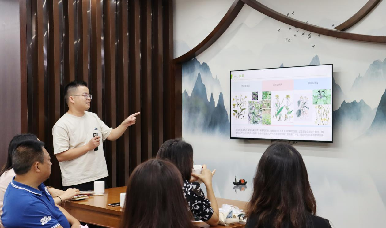 集团进行全员营销岗前培训 推动营销活动落地落实3.png