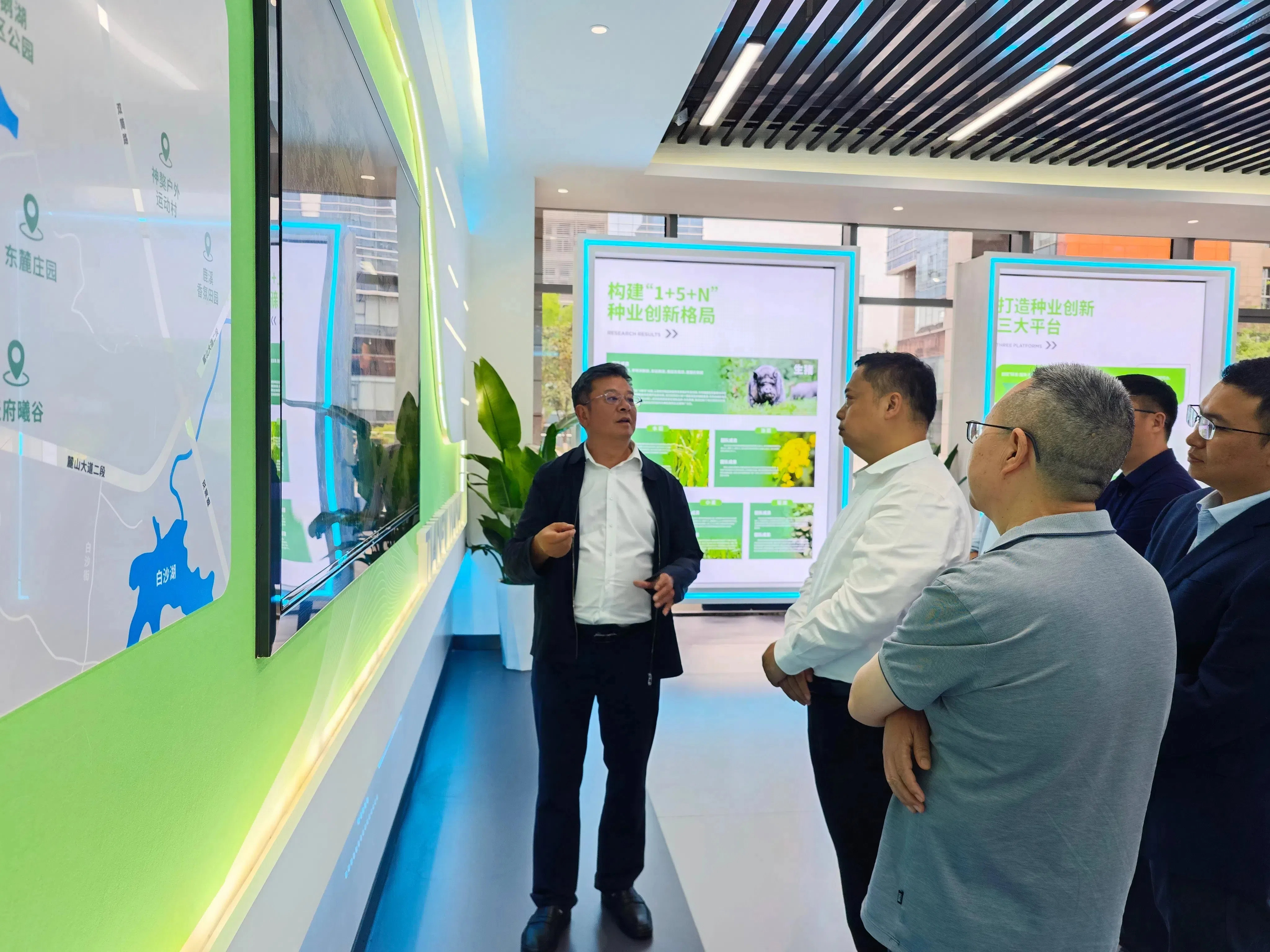 今年会与资中县人民当局发展座谈互换