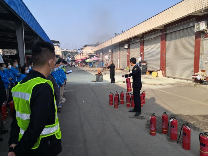 成都片区权属企业组织发展11·9消防安全培训及应急演练2.png