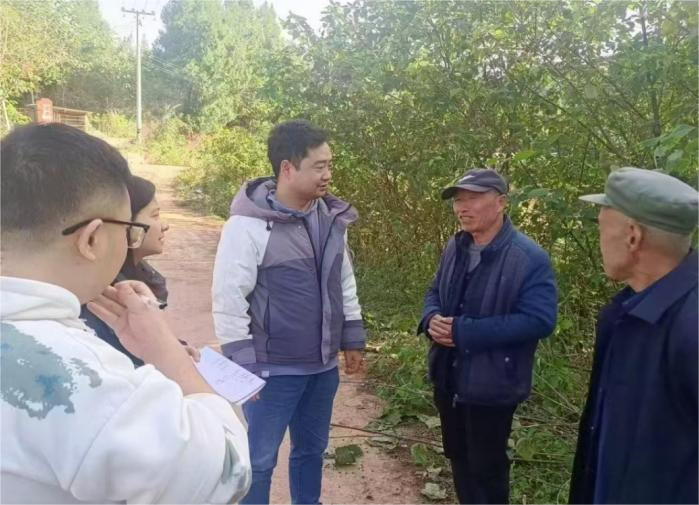 我的驻村助扶故事：“住”进村民气坎，，，，，，，，“助”出村落新貌